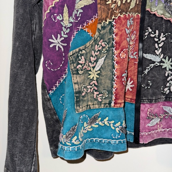 Studio Embroidered Patchwork Jacket - Picture 4 of 9